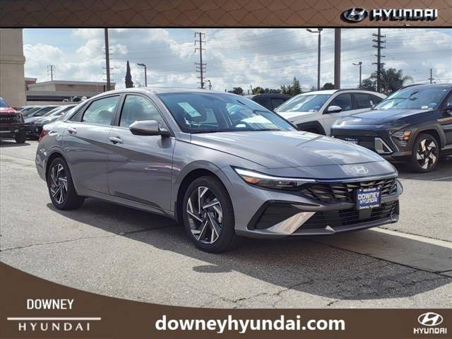 2024 Hyundai Elantra Hybrid Limited — Sedan — 12,441 mi — Downey, CA
