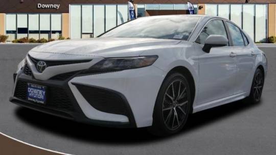 2022 Toyota Camry SE — Sedan — 67,095 mi — Downey, CA
