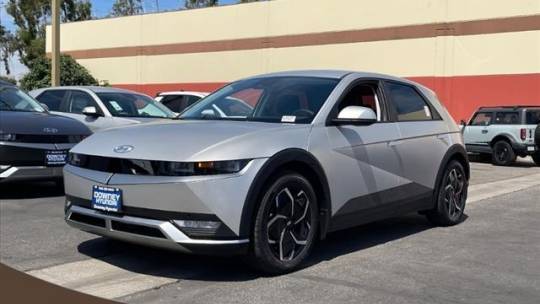 2023 Hyundai IONIQ 5 SEL — SUV — 4,247 mi — Downey, CA