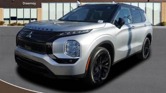 2024 Mitsubishi Outlander SEL — SUV — 14 mi — Downey, CA