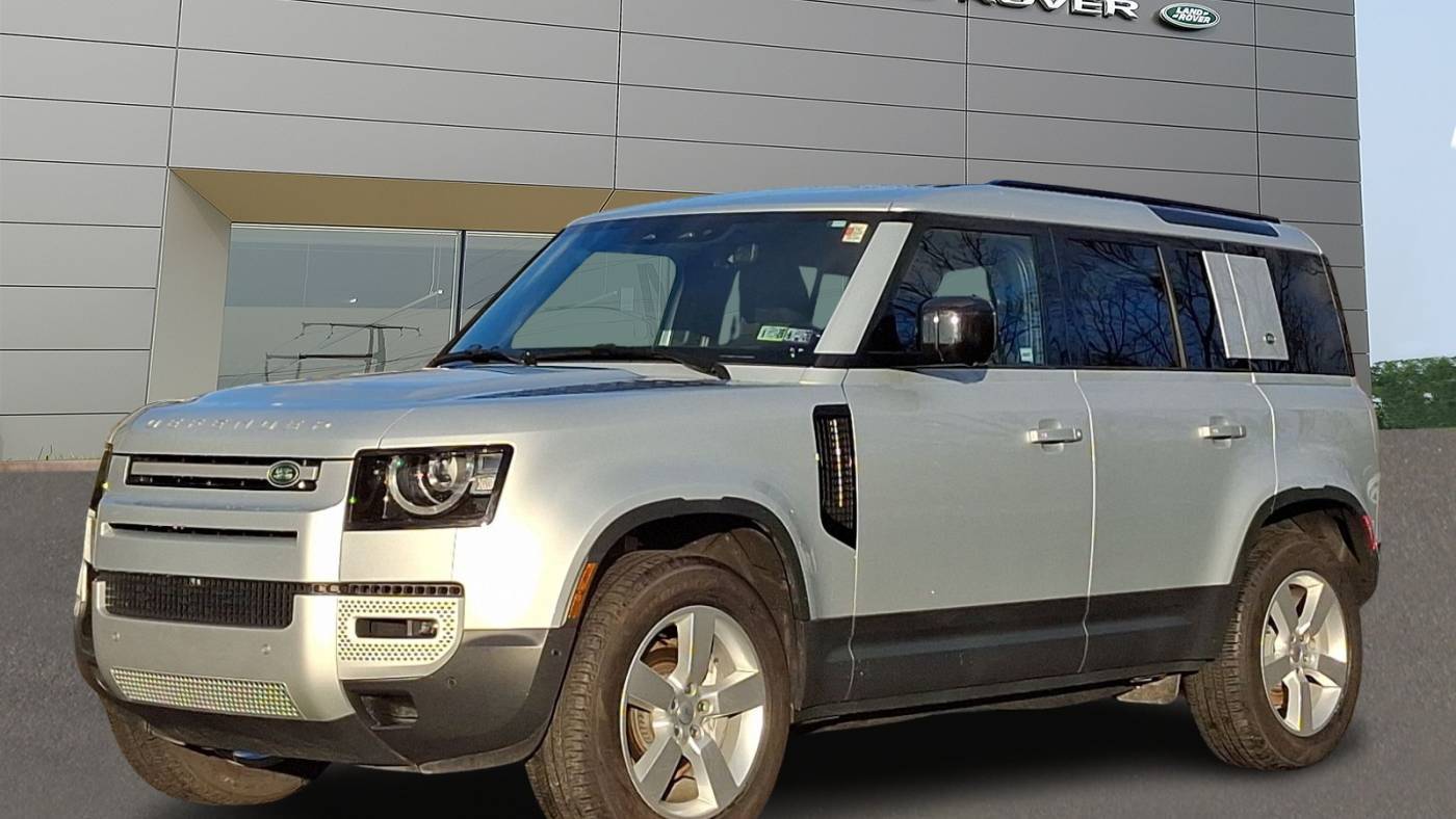 2024 Land Rover Defender S — SUV — 7,562 mi — Willow Grove, PA
