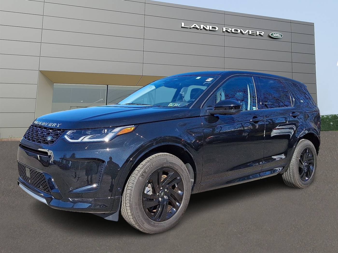 2024 Land Rover Discovery Sport S — SUV — 7,539 mi — Willow Grove, PA