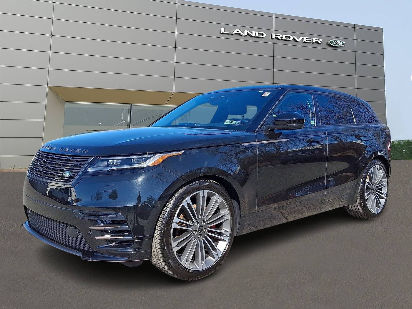 2025 Land Rover Range Rover Velar Dynamic SE — SUV — 7,528 mi — Willow Grove, PA