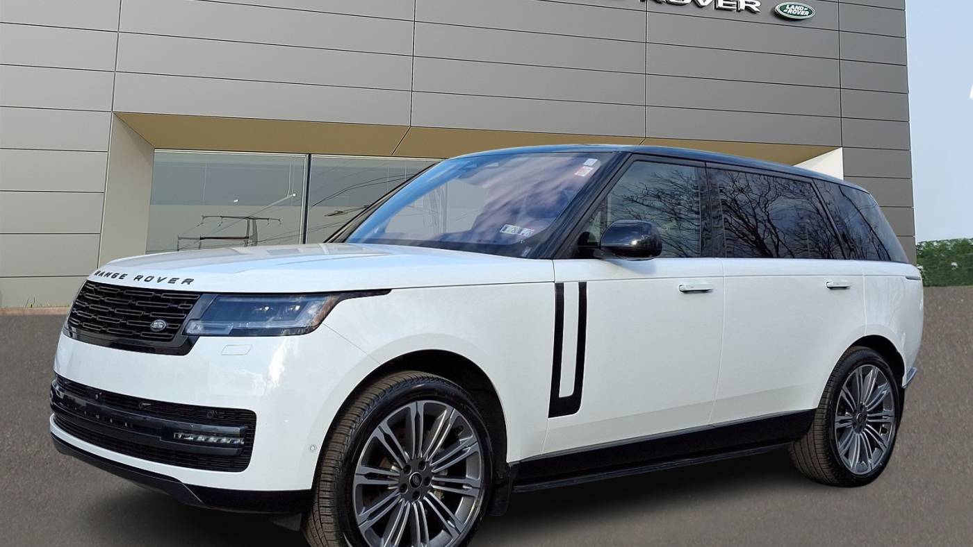 2023 Land Rover Range Rover P400 SE LWB