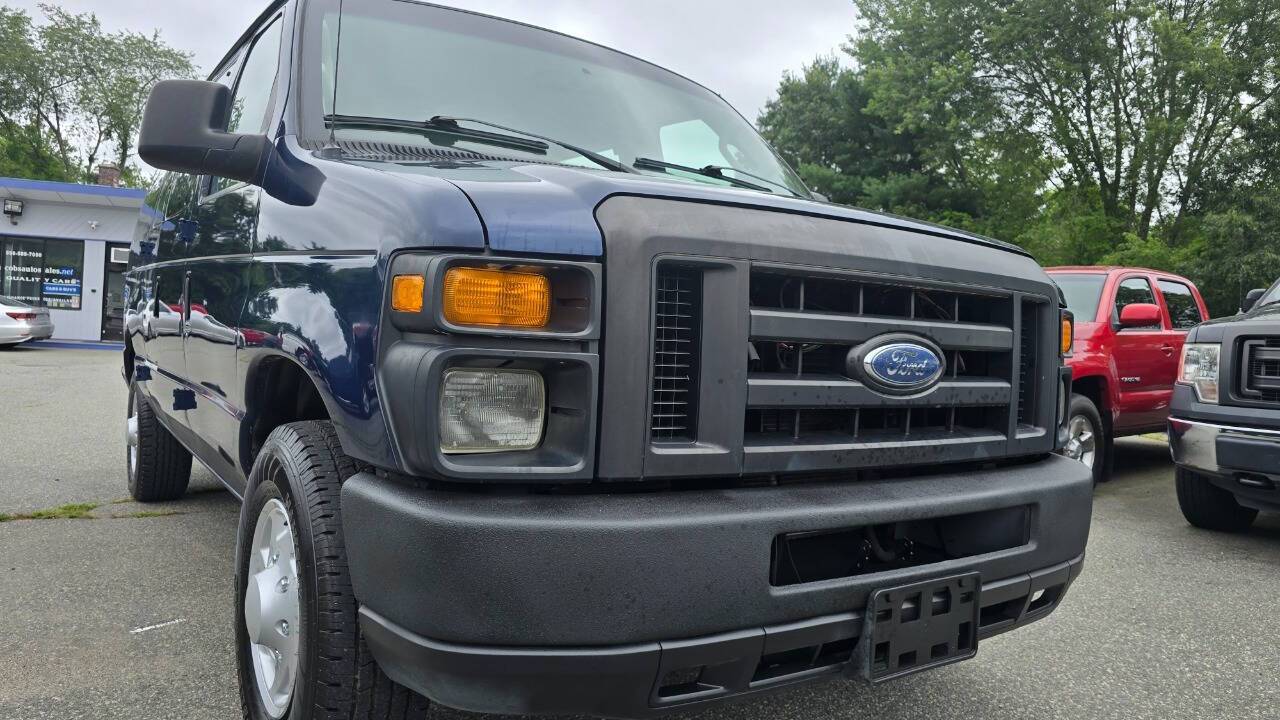 2008 Ford Econoline Wagon E-350 Super Duty XL — Passenger Van — 113,225 mi — West Bridgewater, MA