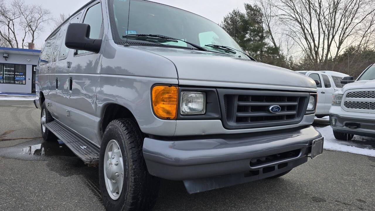 2007 Ford Econoline Wagon E-350 Super Duty XL