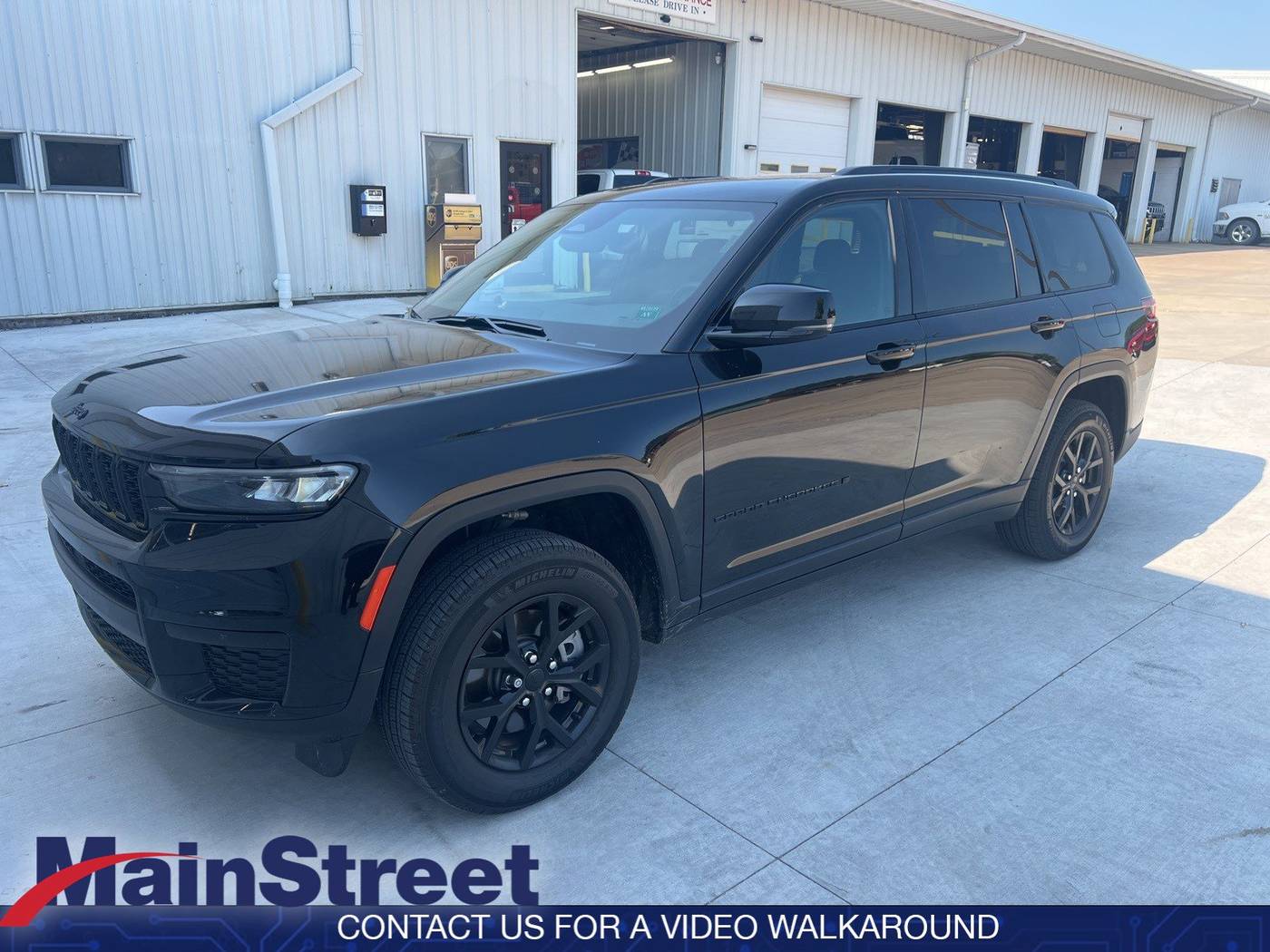 2024 Jeep Grand Cherokee Altitude X — SUV — 15,671 mi — Lansing, KS