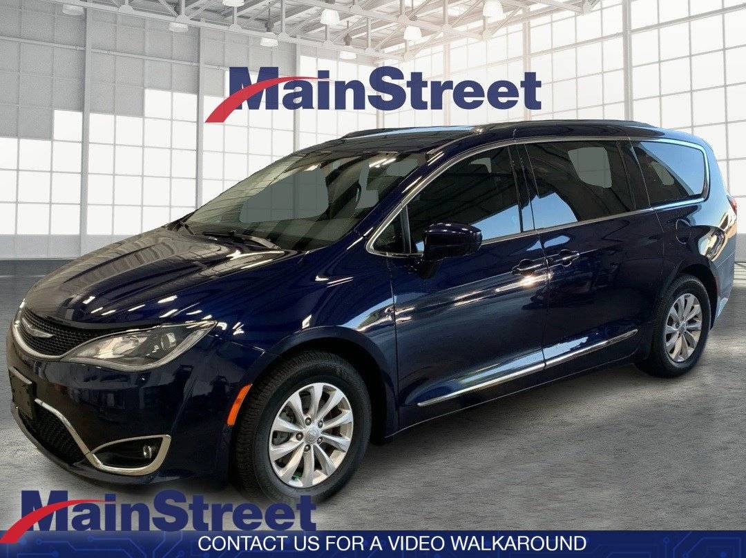 2018 Chrysler Pacifica Touring L Plus — Minivan — 115,138 mi — Lansing, KS