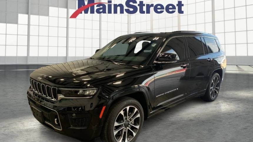 2023 Jeep Grand Cherokee Overland — SUV — 17,265 mi — Lansing, KS