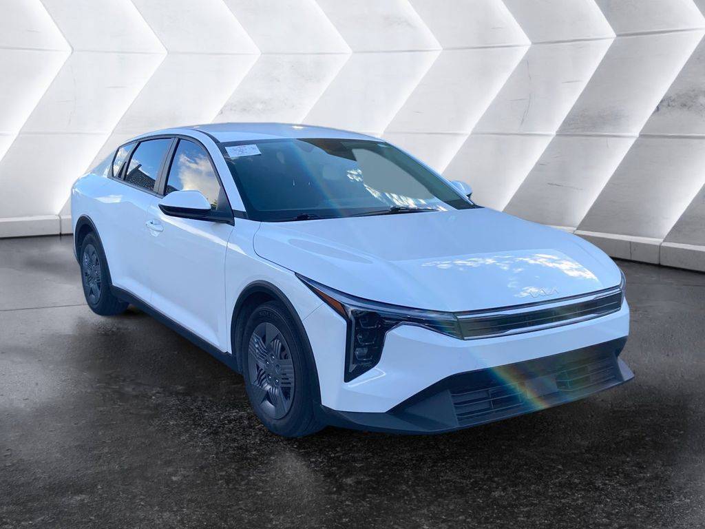 2025 Kia K4 LX — Sedan — 13,672 mi — Albuquerque, NM