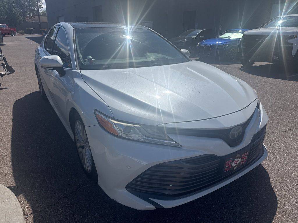 2018 Toyota Camry XLE V6 — Sedan — 88,099 mi — Albuquerque, NM