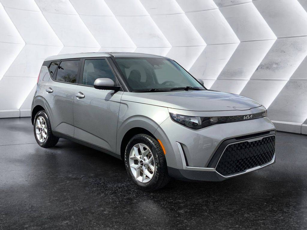 2024 Kia Soul LX — Hatchback — 60,621 mi — Albuquerque, NM