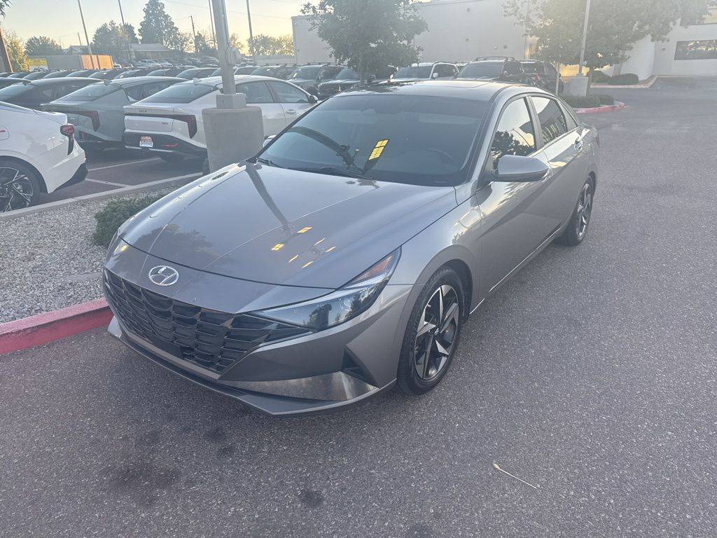2023 Hyundai Elantra Hybrid Limited — Sedan — 77,737 mi — Albuquerque, NM