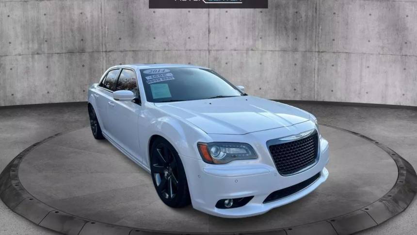 2014 Chrysler 300 SRT8 — Sedan — 92,114 mi — Bellflower, CA