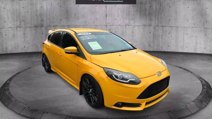 2014 Ford Focus ST — Hatchback — 90,556 mi — Bellflower, CA