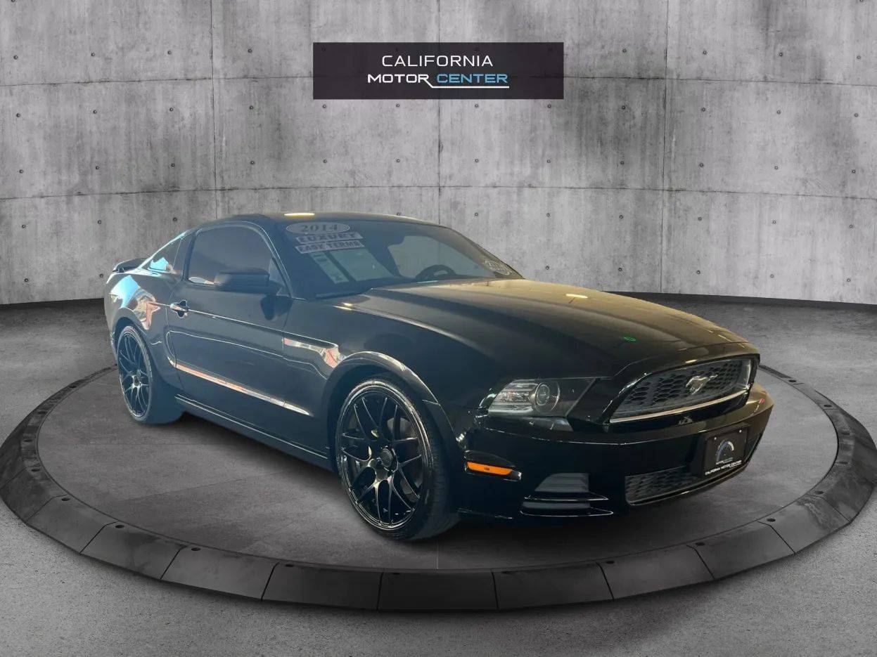2014 Ford Mustang V6 — Coupe — 121,408 mi — Bellflower, CA