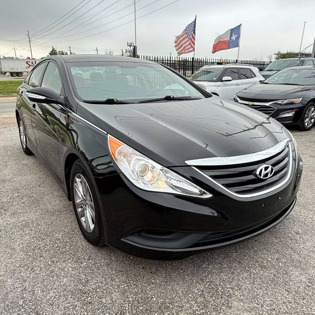 2014 Hyundai Sonata GLS — Sedan — 102,300 mi — Houston, TX