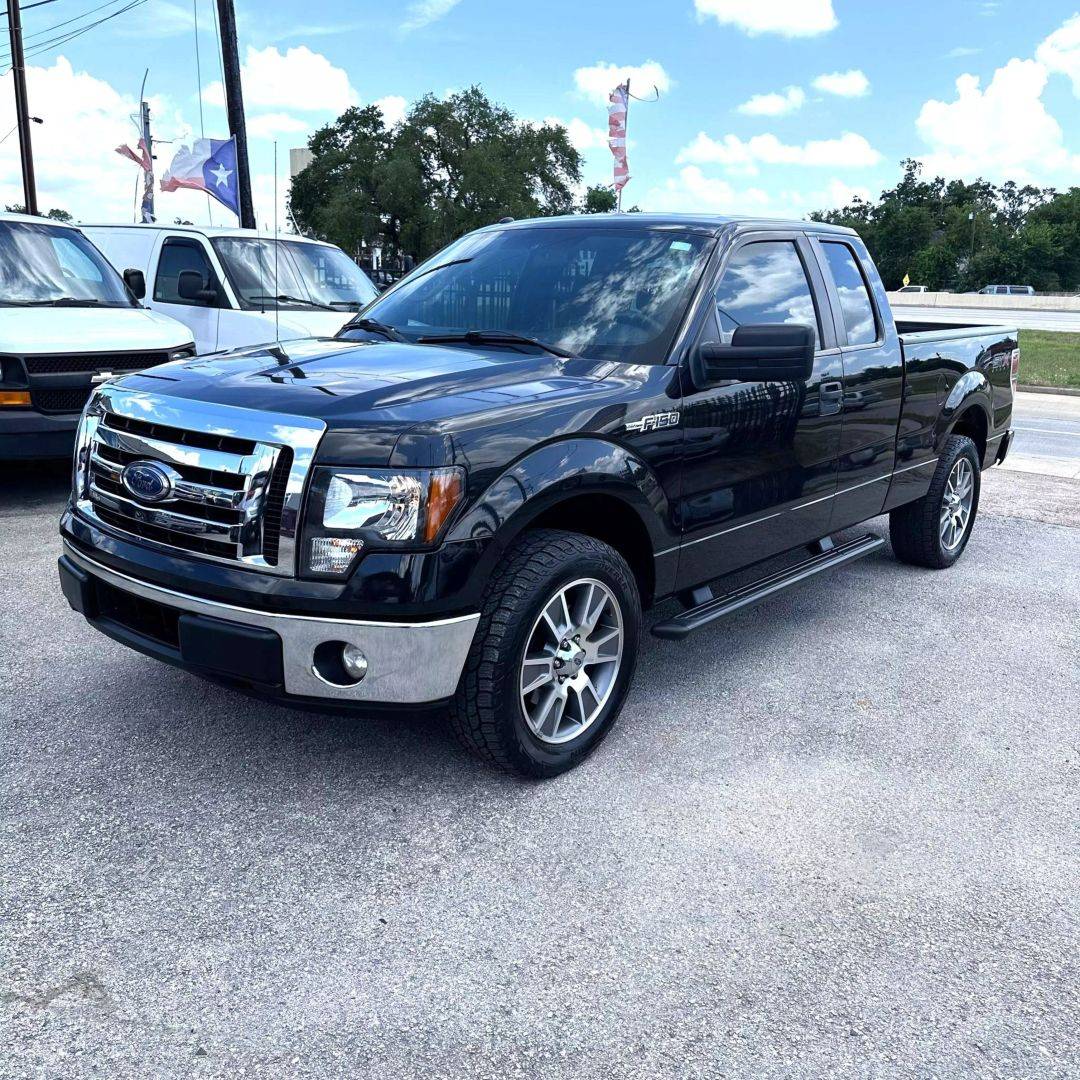2014 Ford F-150 STX — Pickup Truck — 145,484 mi — Houston, TX