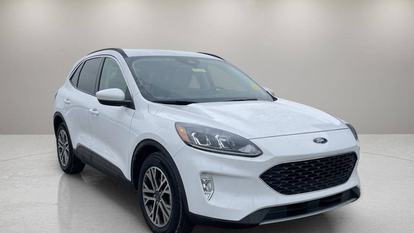 2021 Ford Escape SEL — SUV — 28,571 mi — Cincinnati, OH