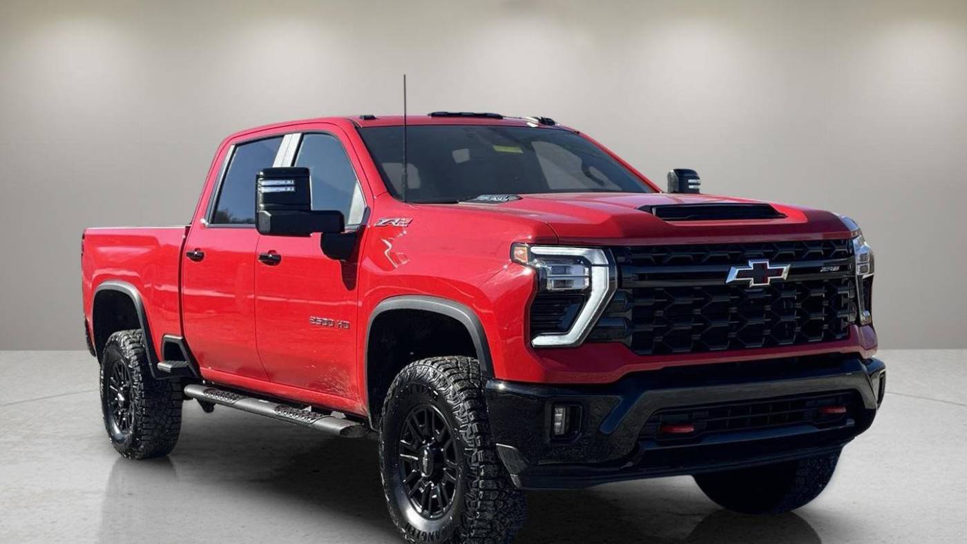 2024 Chevrolet Silverado 2500HD ZR2 — Pickup Truck — 18,071 mi — Cincinnati, OH