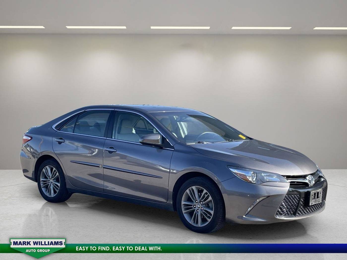 2016 Toyota Camry XLE — Sedan — 73,570 mi — Cincinnati, OH