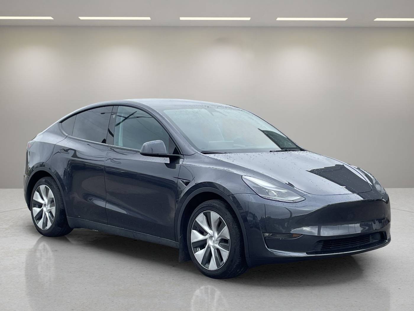 2024 Tesla Model Y Long Range — SUV — 12,369 mi — Cincinnati, OH
