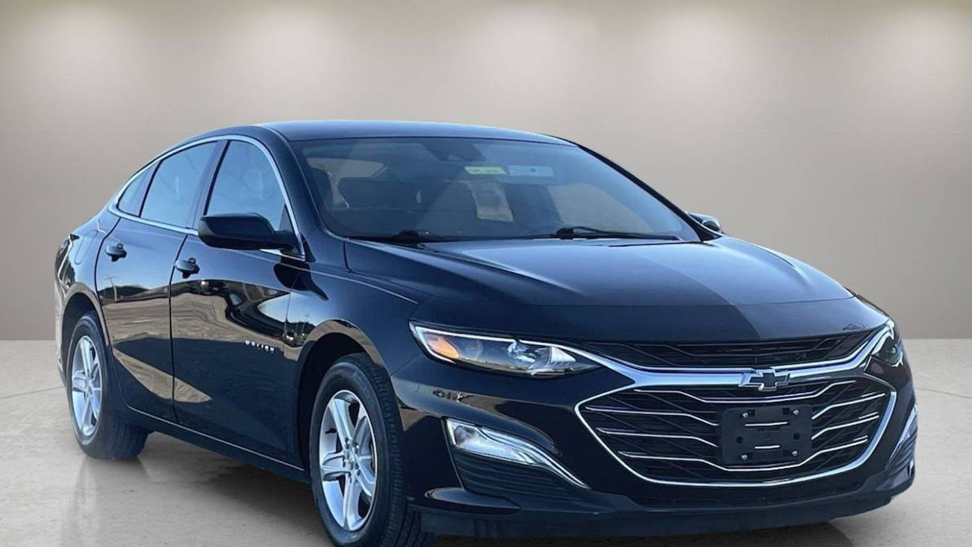 2024 Chevrolet Malibu LS — Sedan — 16,305 mi — Cincinnati, OH