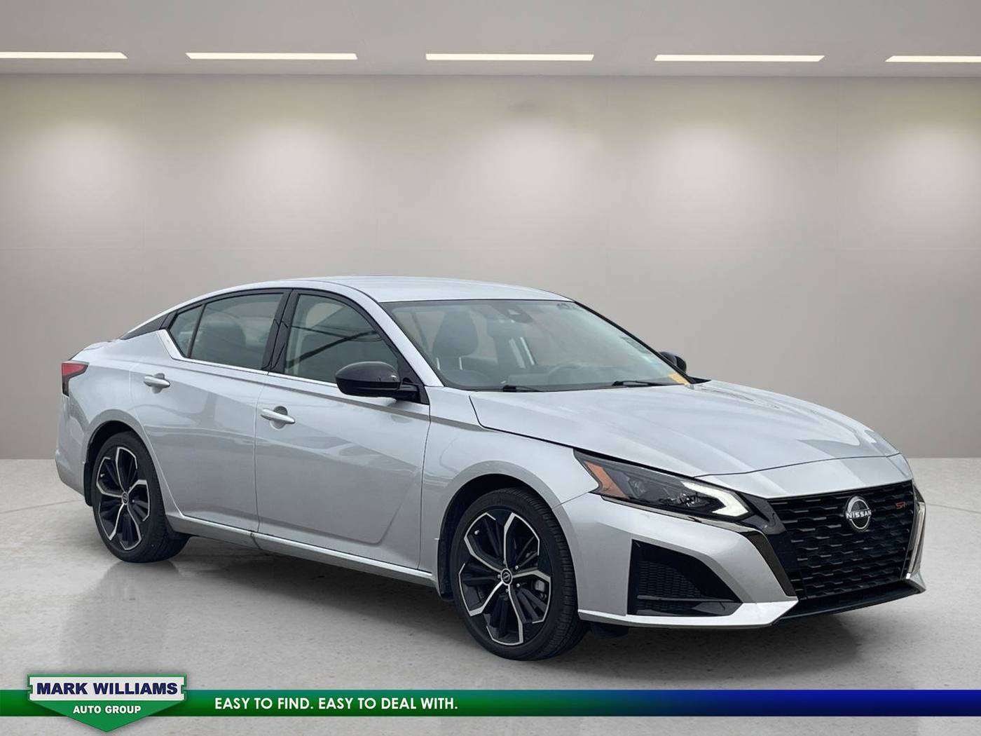 2023 Nissan Altima SR — Sedan — 7,669 mi — Cincinnati, OH
