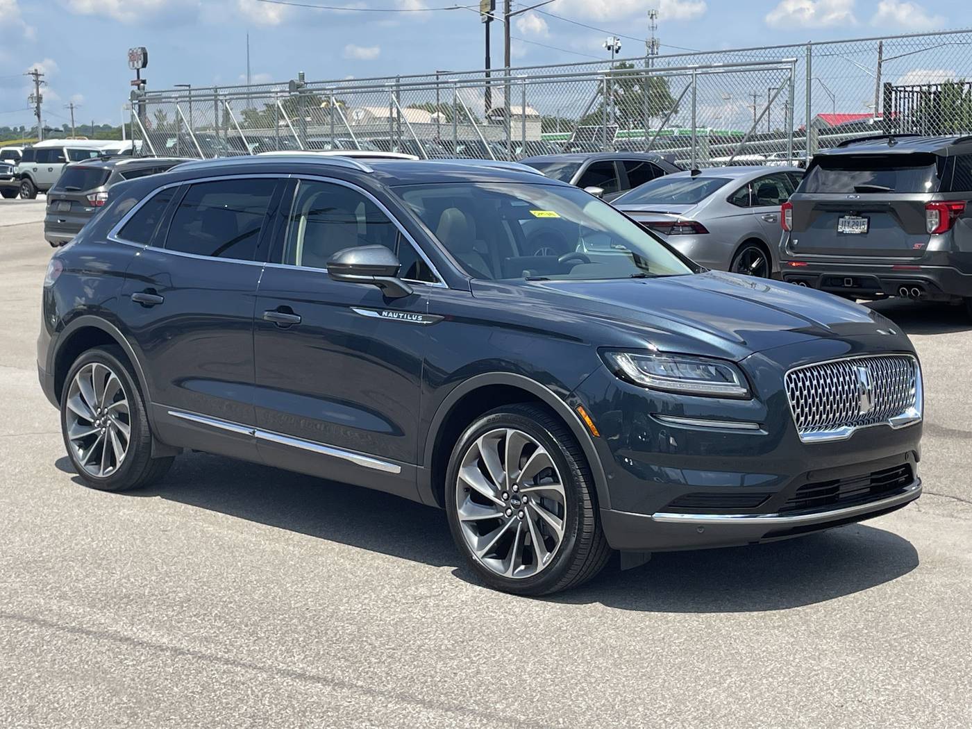 2022 Lincoln Nautilus Reserve — SUV — 25,323 mi — Cincinnati, OH