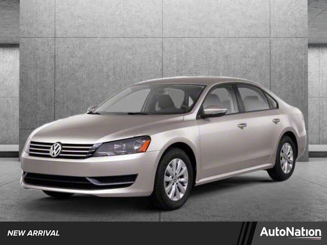 2013 Volkswagen Passat SE — Sedan — 133,466 mi — Des Plaines, IL