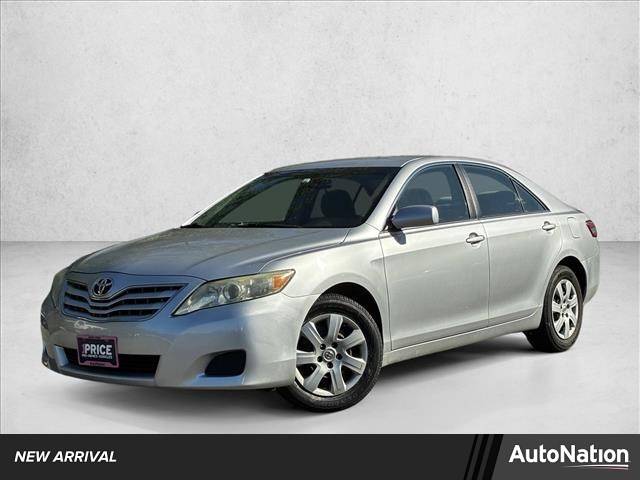 2011 Toyota Camry Base — Sedan — 99,197 mi — Des Plaines, IL