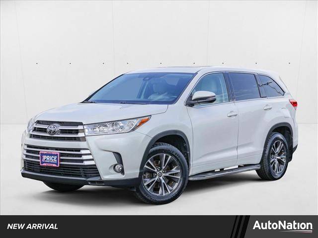2017 Toyota Highlander LE V6 — SUV — 50,345 mi — Des Plaines, IL