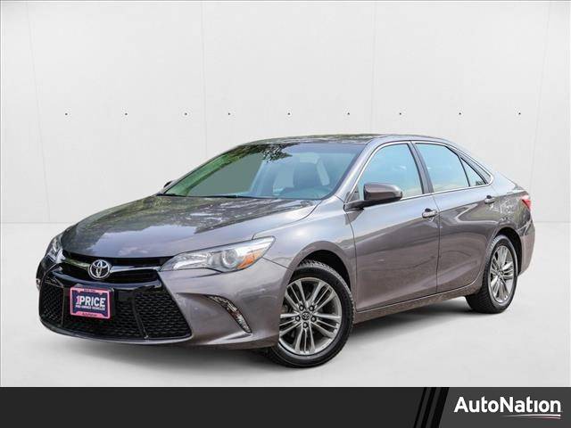 2017 Toyota Camry SE — Sedan — 59,827 mi — Des Plaines, IL