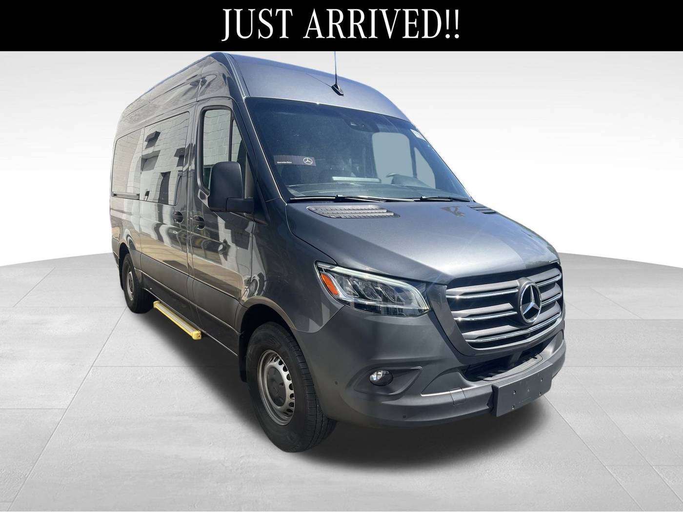 2024 Mercedes-Benz Sprinter Passenger Van 2500 — Passenger Van — 1,709 mi — Midlothian, VA