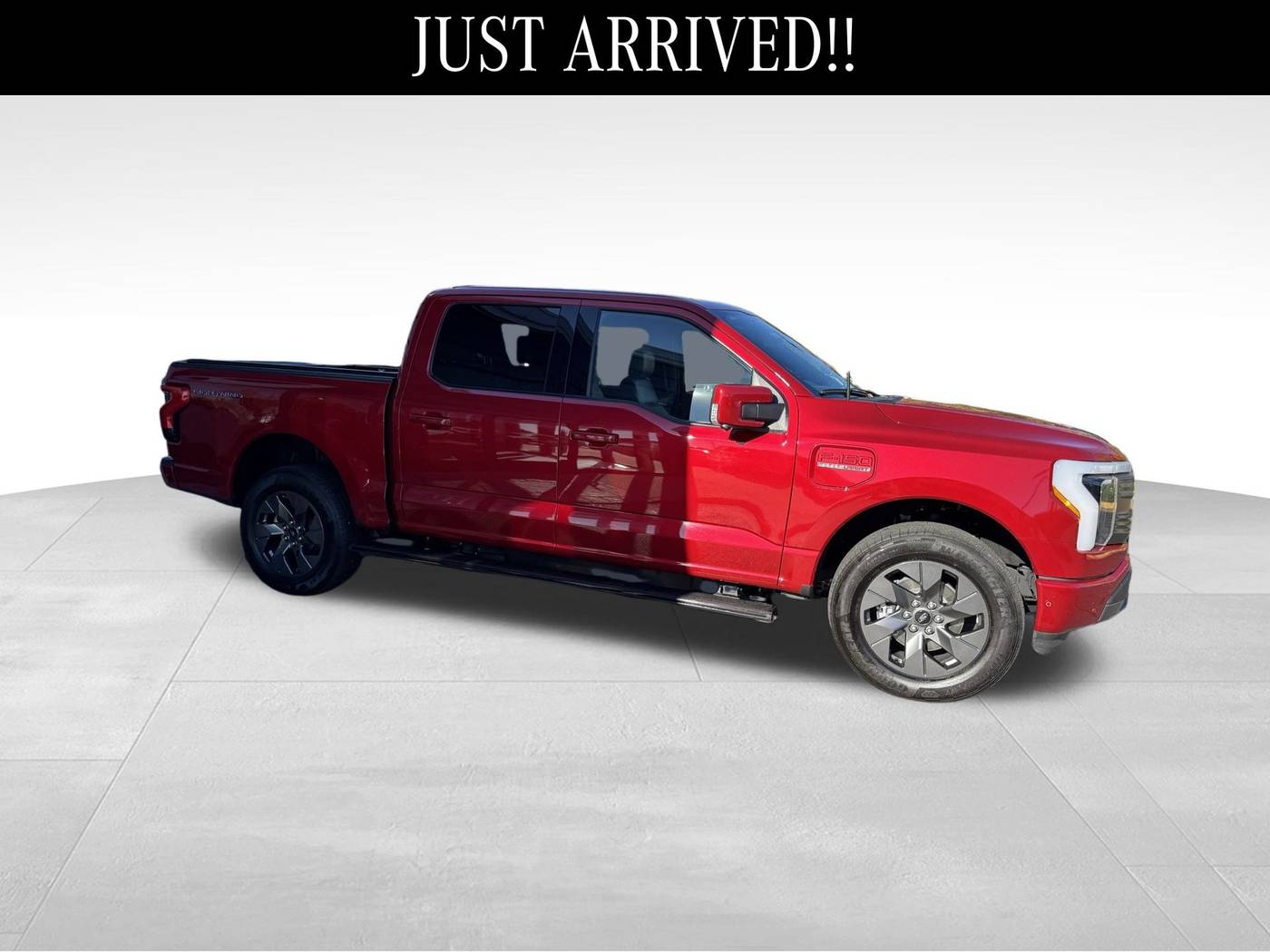 2023 Ford F-150 Lightning LARIAT — Pickup Truck — 25,141 mi — Midlothian, VA