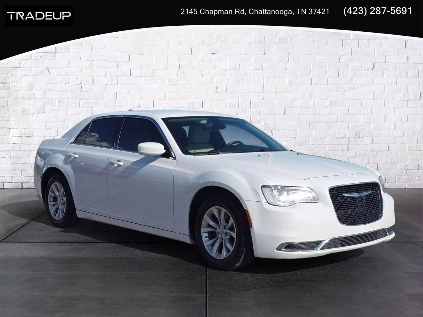 2015 Chrysler 300 Limited — Sedan — 167,390 mi — Chattanooga, TN
