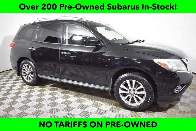 2013 Nissan Pathfinder SV — SUV — 84,830 mi — Chicago, IL