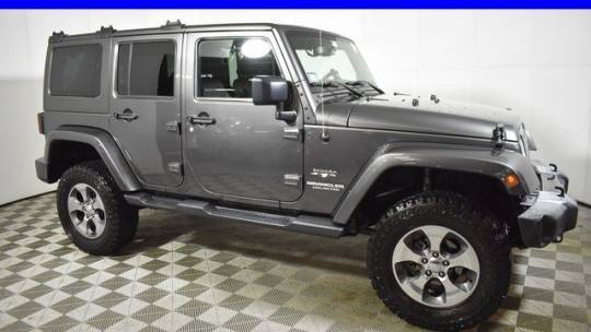 2017 Jeep Wrangler Sahara — SUV — 54,910 mi — Chicago, IL