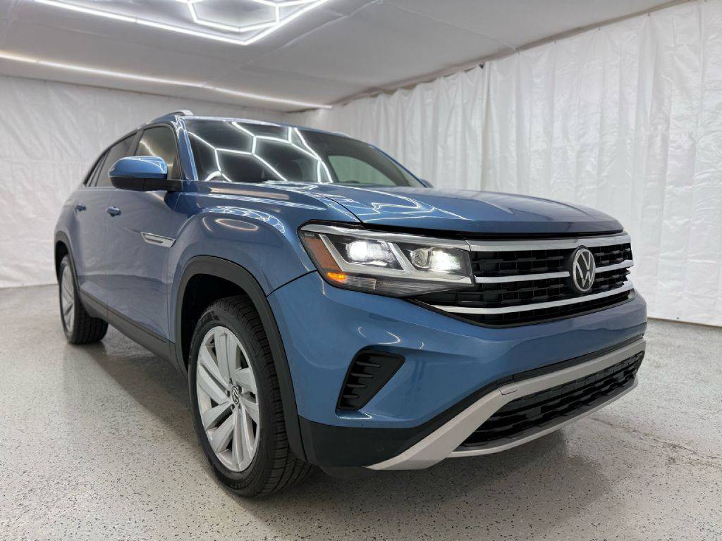 2020 Volkswagen Atlas Cross Sport SE with Technology — SUV — 75,663 mi — Shavertown, PA