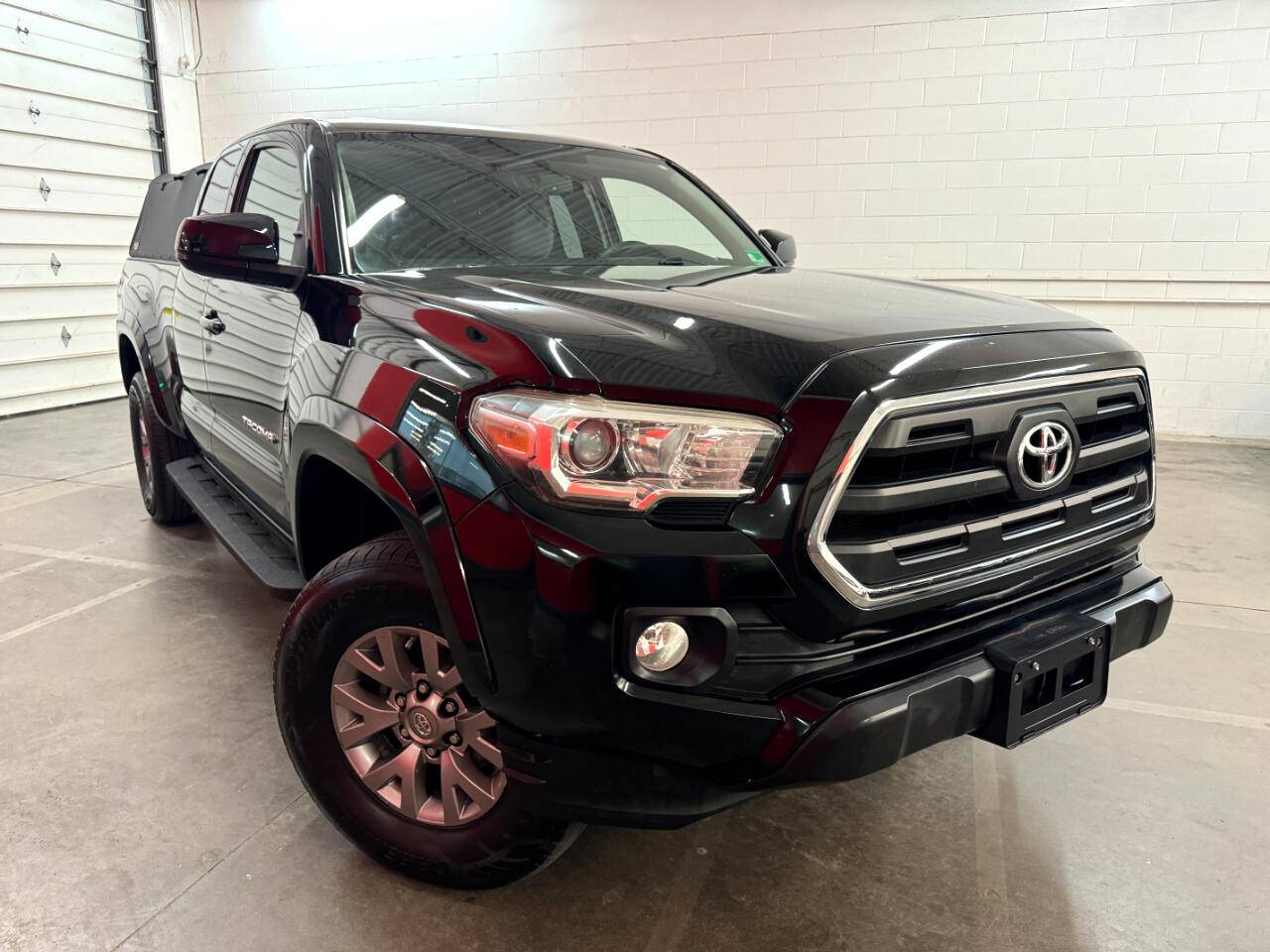 2017 Toyota Tacoma SR5 — Pickup Truck — 199,977 mi — Chantilly, VA