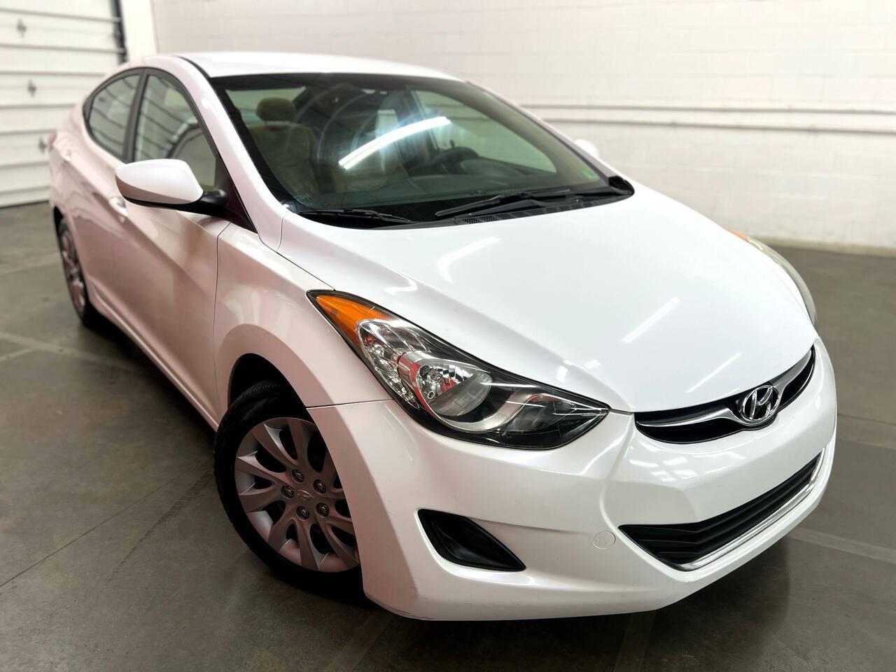 2013 Hyundai Elantra GLS — Sedan — 124,691 mi — Chantilly, VA