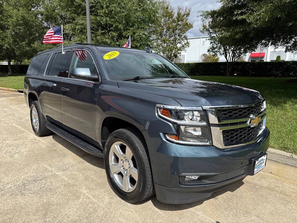 2019 Chevrolet Suburban LT — SUV — 84,229 mi — Portsmouth, VA