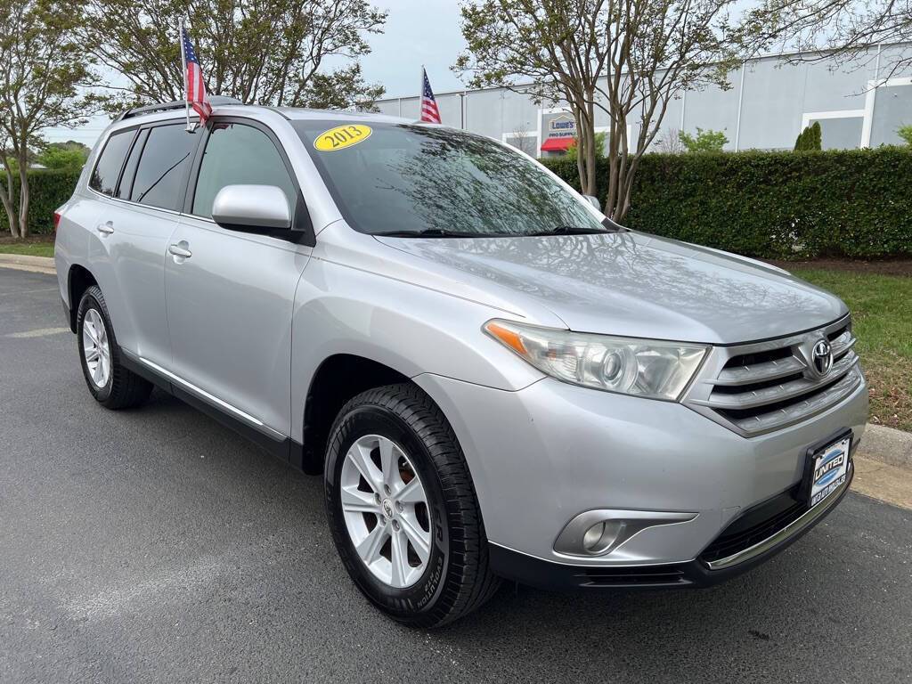 2013 Toyota Highlander SE V6 — SUV — 113,889 mi — Portsmouth, VA