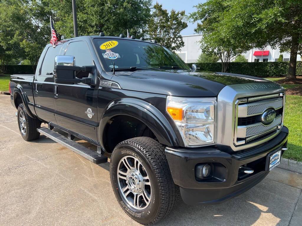 2015 Ford Super Duty F-350 Platinum — Pickup Truck — 137,727 mi — Portsmouth, VA