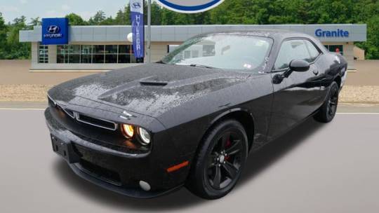 2018 Dodge Challenger SXT — Coupe — 23,151 mi — Somersworth, NH