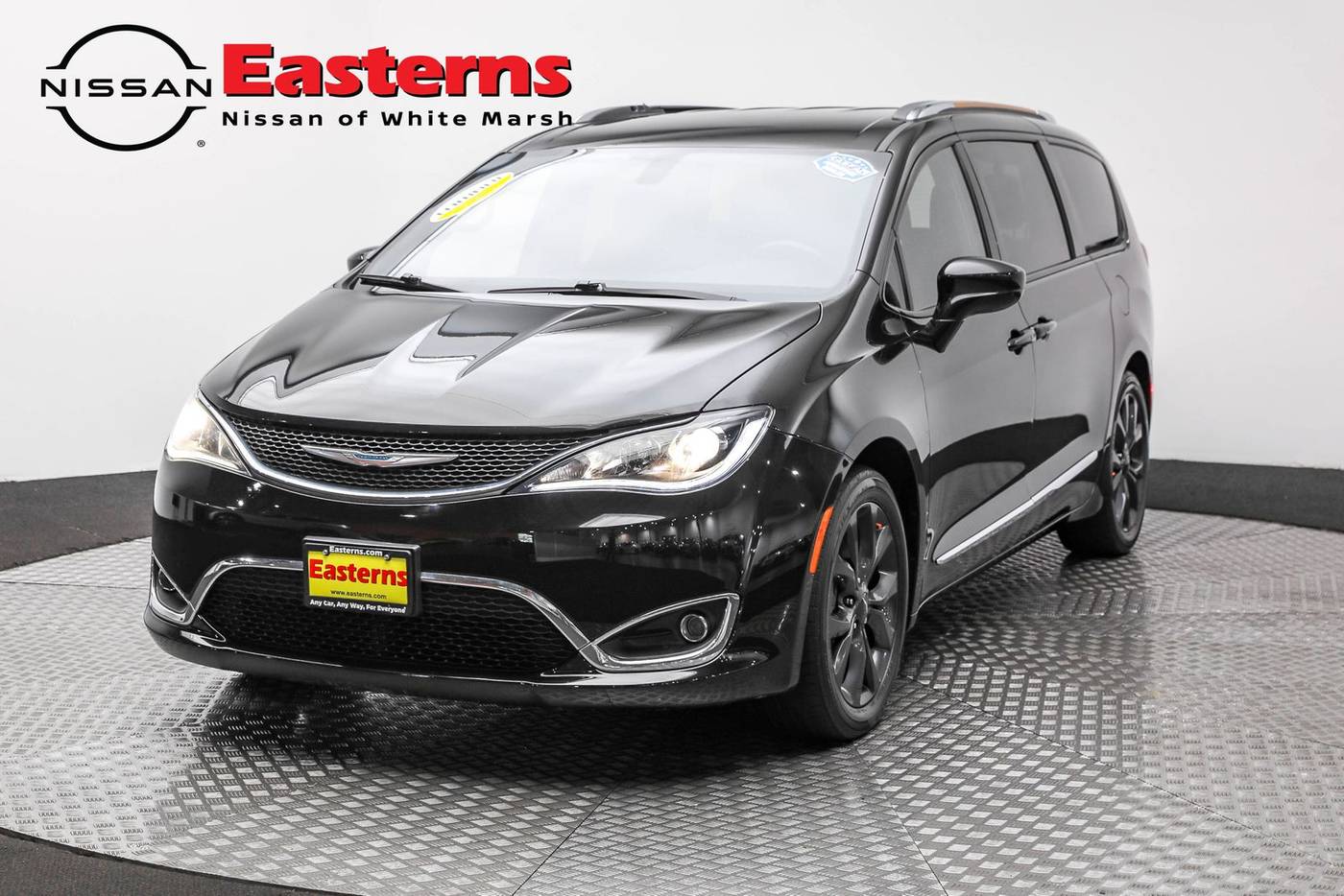 2018 Chrysler Pacifica Touring Plus — Minivan — 39,140 mi — White Marsh, MD