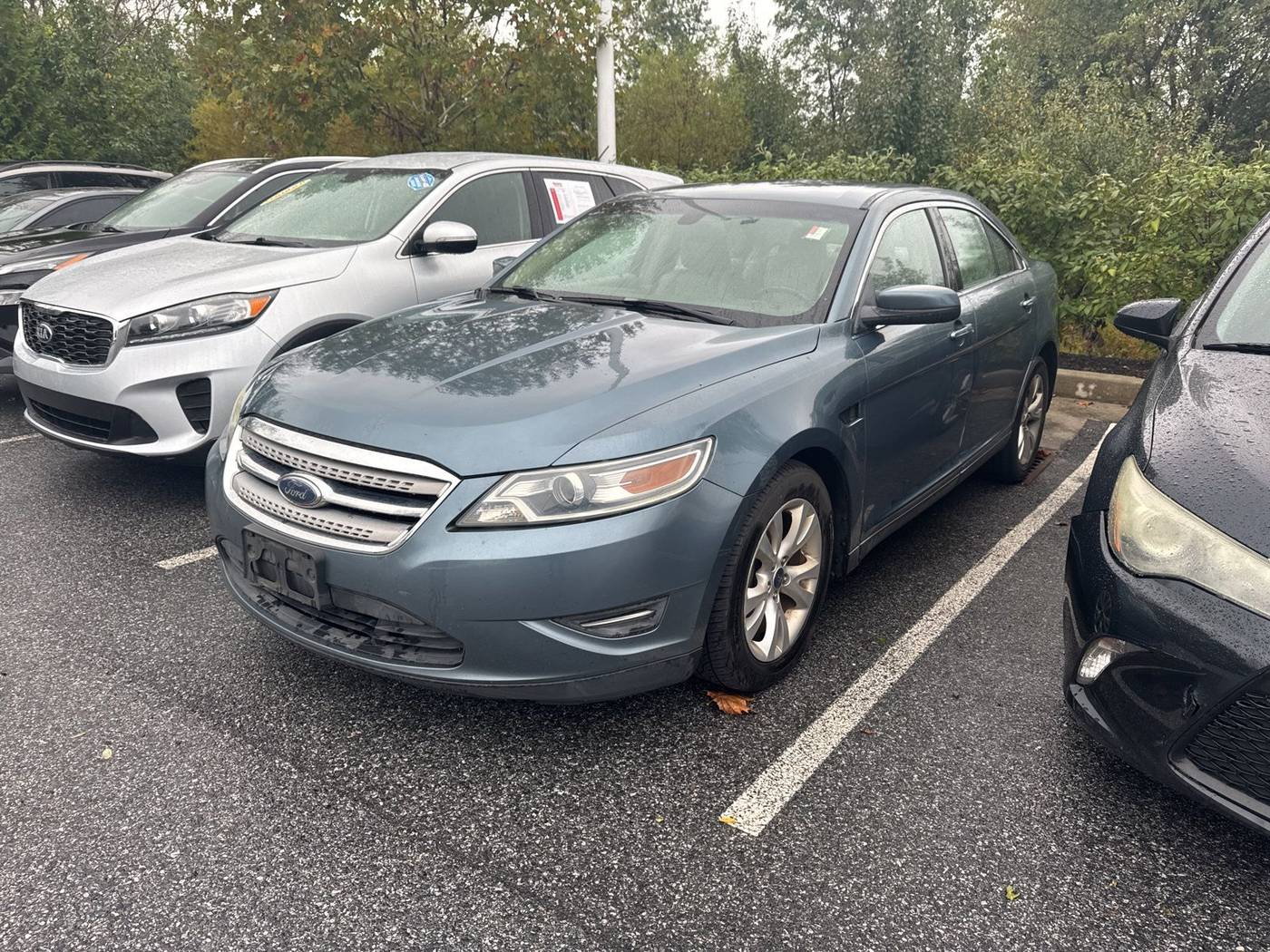 2010 Ford Taurus SEL — Sedan — 122,335 mi — White Marsh, MD