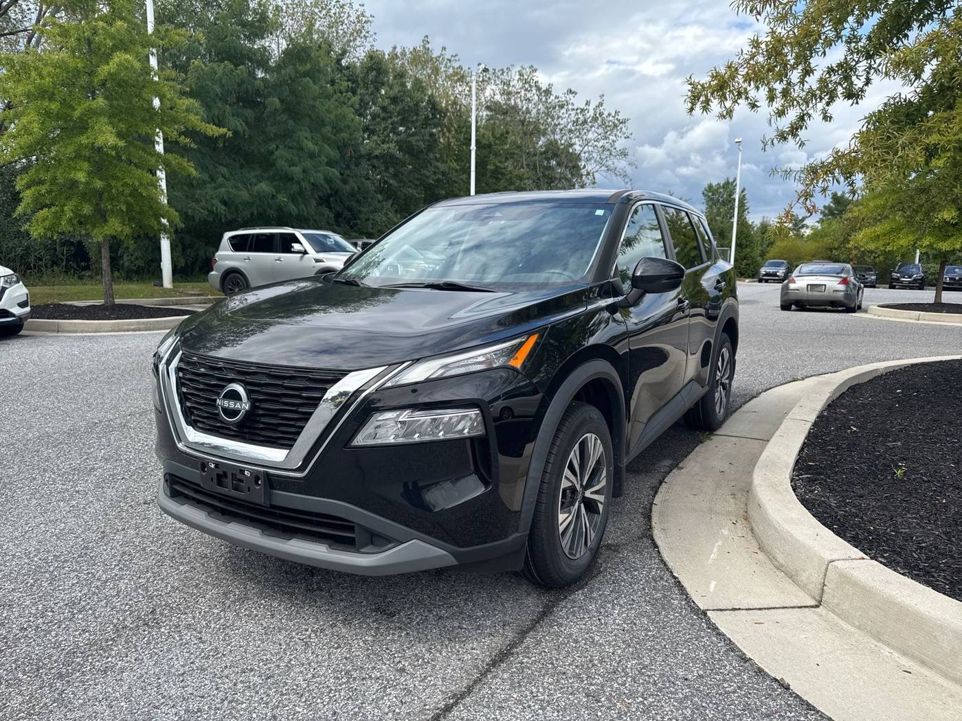 2022 Nissan Rogue SV — SUV — 32,931 mi — White Marsh, MD