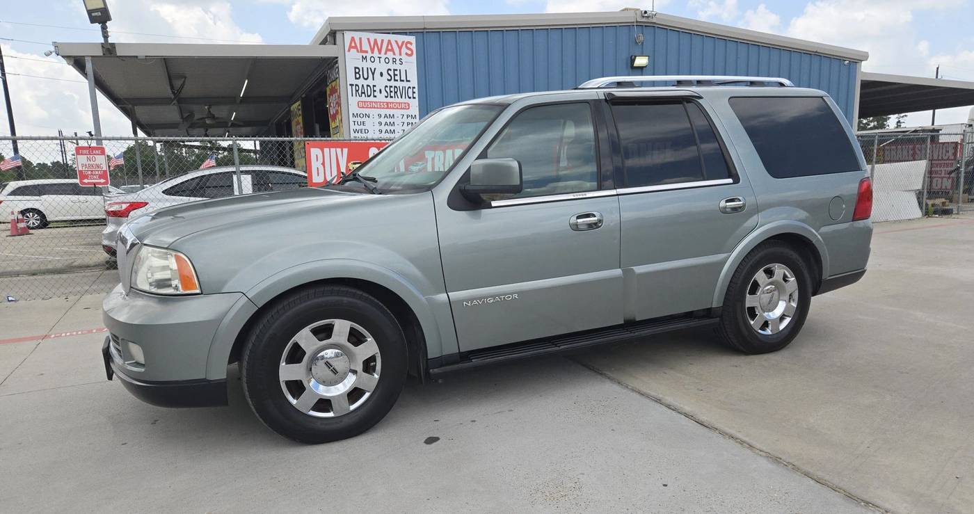 2005 Lincoln Navigator Luxury — SUV — 177,755 mi — Spring, TX