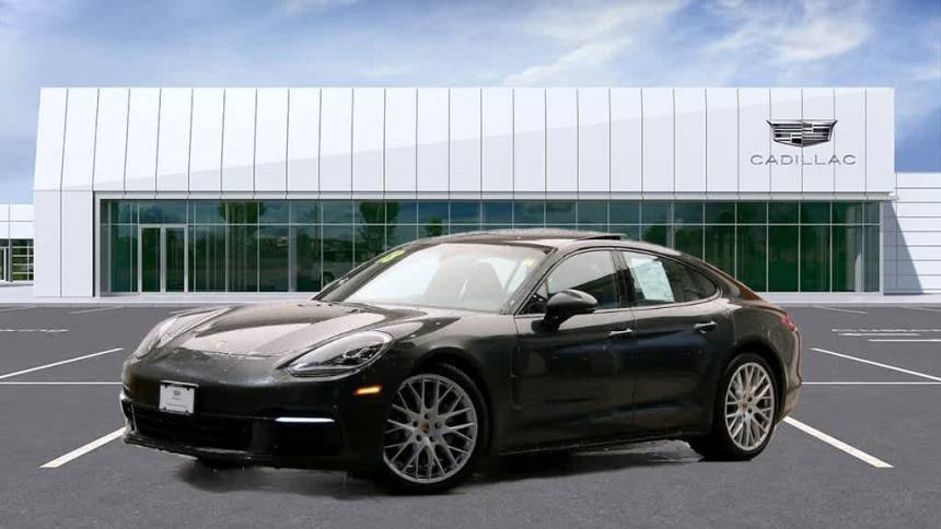 2018 Porsche Panamera 4 — Hatchback — 128,191 mi — Libertyville, IL